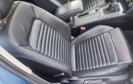 Volkswagen Passat B8 рестайлинг, 2016 год, 2 100 000 рублей, 15 фотография