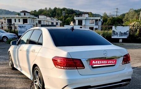 Mercedes-Benz E-Класс, 2013 год, 2 600 000 рублей, 3 фотография