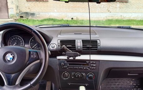 BMW 1 серия, 2010 год, 840 000 рублей, 12 фотография