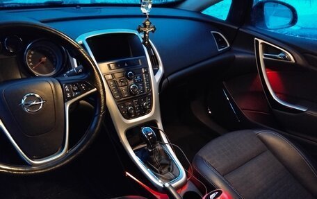 Opel Astra J, 2012 год, 940 000 рублей, 13 фотография