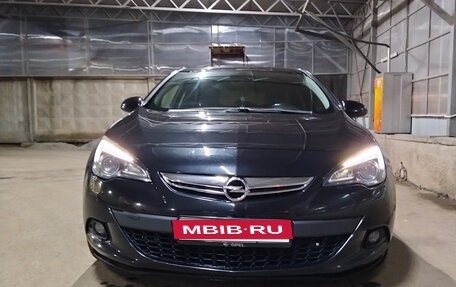 Opel Astra J, 2012 год, 940 000 рублей, 3 фотография