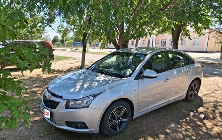 Chevrolet Cruze II, 2012 год, 850 000 рублей, 4 фотография