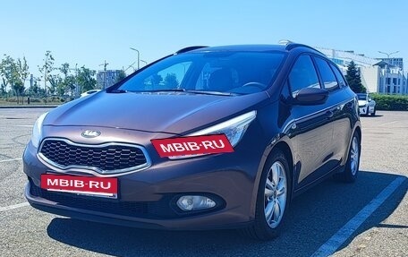 KIA cee'd III, 2012 год, 1 085 000 рублей, 4 фотография