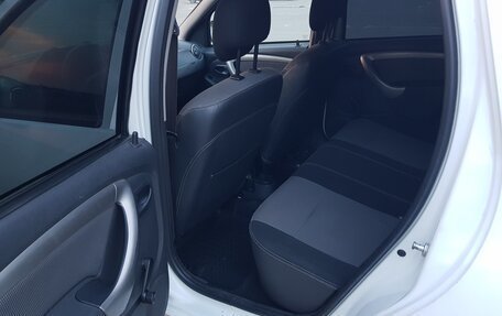 Renault Duster I рестайлинг, 2014 год, 865 000 рублей, 11 фотография
