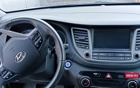 Hyundai Tucson III, 2018 год, 2 150 000 рублей, 9 фотография