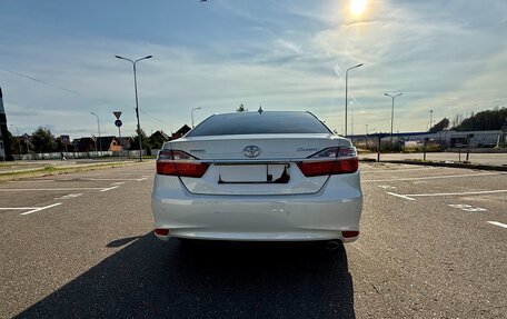 Toyota Camry, 2017 год, 2 990 000 рублей, 5 фотография