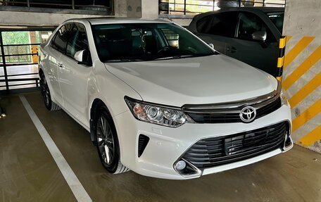 Toyota Camry, 2017 год, 2 990 000 рублей, 17 фотография