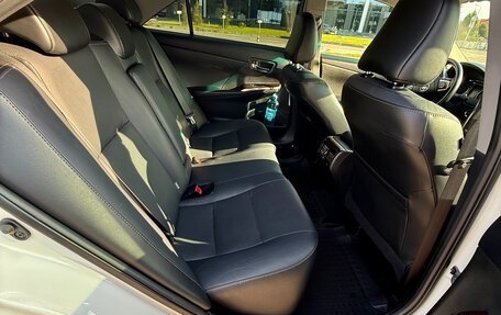 Toyota Camry, 2017 год, 2 990 000 рублей, 11 фотография