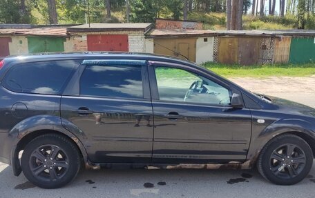 Ford Focus II рестайлинг, 2005 год, 320 000 рублей, 2 фотография
