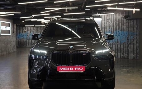 BMW X7, 2024 год, 19 000 000 рублей, 2 фотография
