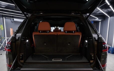 BMW X7, 2024 год, 19 000 000 рублей, 13 фотография