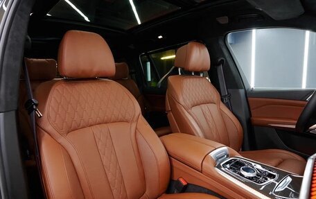 BMW X7, 2024 год, 19 000 000 рублей, 26 фотография