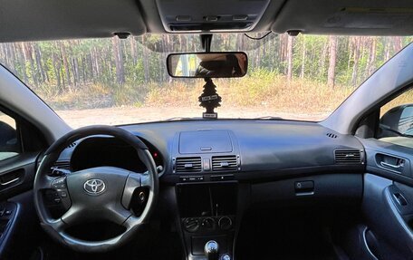 Toyota Avensis III рестайлинг, 2008 год, 1 200 000 рублей, 11 фотография