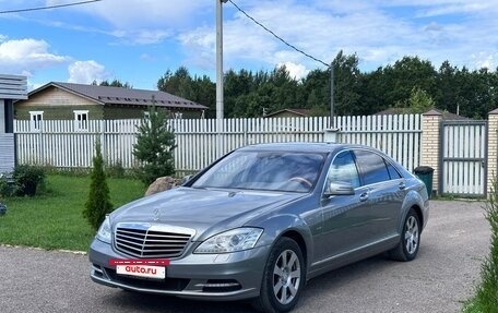 Mercedes-Benz S-Класс, 2011 год, 2 400 000 рублей, 8 фотография