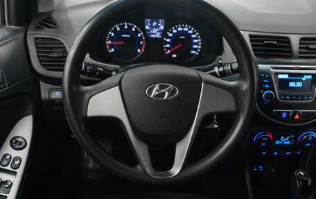 Hyundai Solaris II рестайлинг, 2016 год, 998 000 рублей, 17 фотография