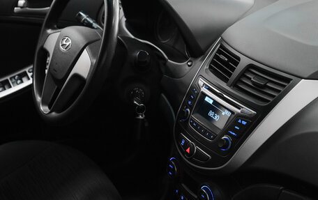 Hyundai Solaris II рестайлинг, 2016 год, 998 000 рублей, 21 фотография