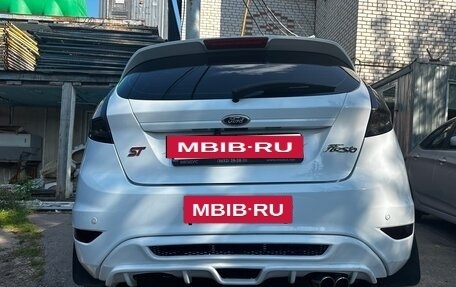 Ford Fiesta, 2016 год, 1 000 000 рублей, 3 фотография
