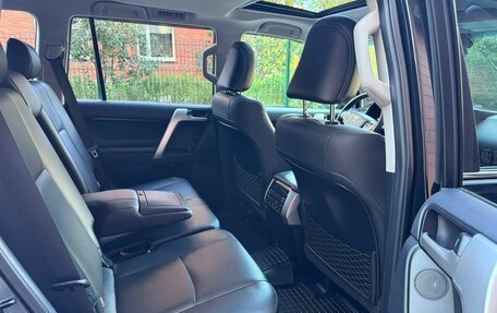 Toyota Land Cruiser Prado 150 рестайлинг 2, 2019 год, 5 799 000 рублей, 7 фотография