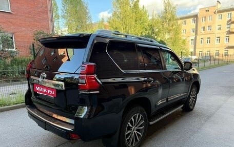Toyota Land Cruiser Prado 150 рестайлинг 2, 2019 год, 5 799 000 рублей, 4 фотография
