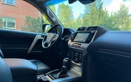 Toyota Land Cruiser Prado 150 рестайлинг 2, 2019 год, 5 799 000 рублей, 9 фотография