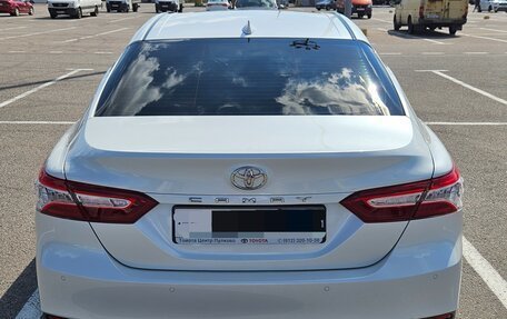 Toyota Camry, 2021 год, 3 399 000 рублей, 7 фотография