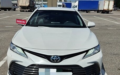 Toyota Camry, 2021 год, 3 399 000 рублей, 5 фотография