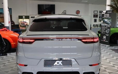 Porsche Cayenne III, 2022 год, 9 950 000 рублей, 4 фотография