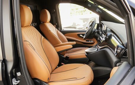 Mercedes-Benz V-Класс, 2022 год, 10 150 000 рублей, 8 фотография