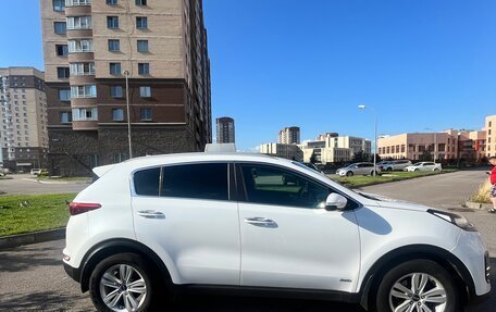 KIA Sportage IV рестайлинг, 2018 год, 1 799 000 рублей, 2 фотография