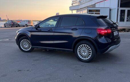 Mercedes-Benz GLA, 2017 год, 1 850 000 рублей, 2 фотография
