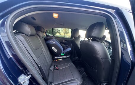 Mercedes-Benz GLA, 2017 год, 1 850 000 рублей, 12 фотография