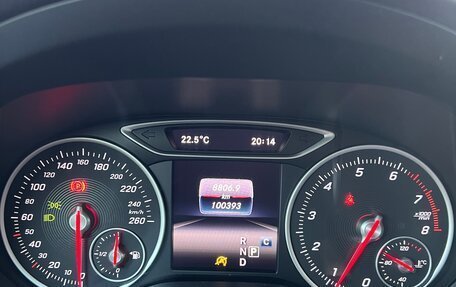 Mercedes-Benz GLA, 2017 год, 1 850 000 рублей, 26 фотография