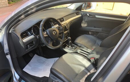 Skoda Superb III рестайлинг, 2014 год, 1 270 000 рублей, 12 фотография