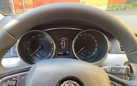Skoda Superb III рестайлинг, 2014 год, 1 270 000 рублей, 14 фотография