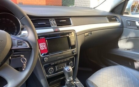 Skoda Superb III рестайлинг, 2014 год, 1 270 000 рублей, 15 фотография