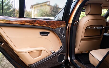 Bentley Mulsanne II, 2014 год, 8 790 000 рублей, 24 фотография