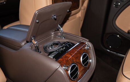Bentley Mulsanne II, 2014 год, 8 790 000 рублей, 26 фотография