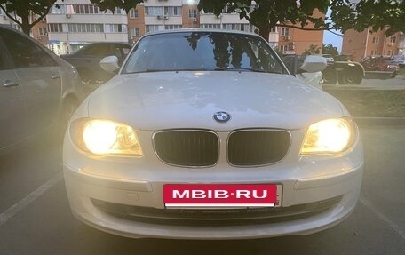 BMW 1 серия, 2011 год, 980 000 рублей, 5 фотография