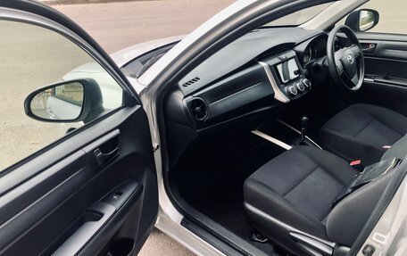 Toyota Corolla, 2017 год, 1 300 000 рублей, 9 фотография