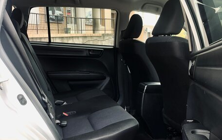 Toyota Corolla, 2017 год, 1 300 000 рублей, 6 фотография