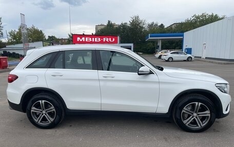 Mercedes-Benz GLC, 2017 год, 3 200 000 рублей, 4 фотография