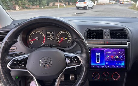 Volkswagen Polo VI (EU Market), 2017 год, 1 140 000 рублей, 9 фотография
