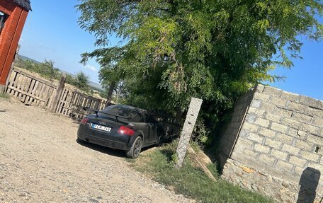 Audi TT, 2002 год, 280 000 рублей, 1 фотография