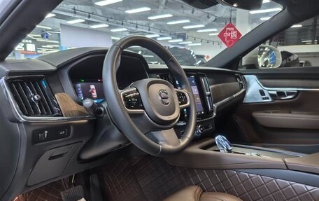 Volvo V60 Cross Country II, 2022 год, 3 560 555 рублей, 4 фотография