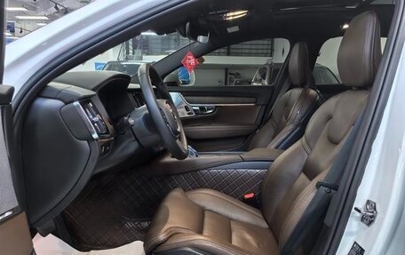 Volvo V60 Cross Country II, 2022 год, 3 560 555 рублей, 12 фотография