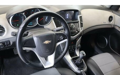 Chevrolet Cruze II, 2012 год, 539 000 рублей, 6 фотография