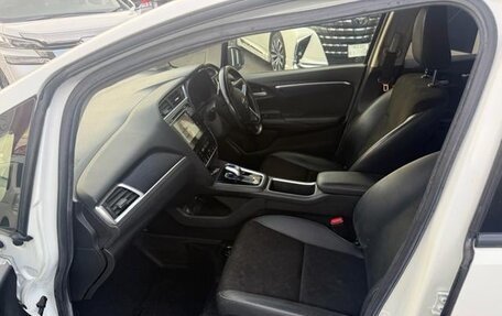 Honda Shuttle II, 2016 год, 980 000 рублей, 10 фотография