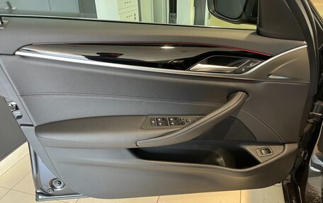 BMW 5 серия, 2021 год, 3 350 000 рублей, 9 фотография