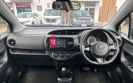 Toyota Vitz, 2019 год, 730 050 рублей, 11 фотография