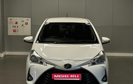 Toyota Vitz, 2019 год, 997 000 рублей, 2 фотография